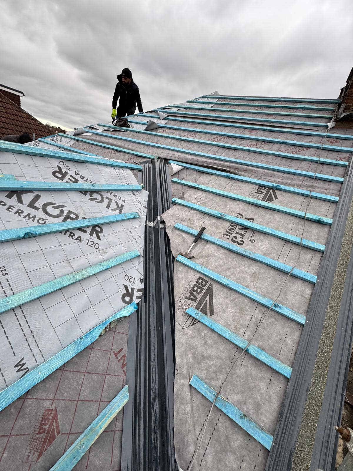 Roofing project - 1411158836803239