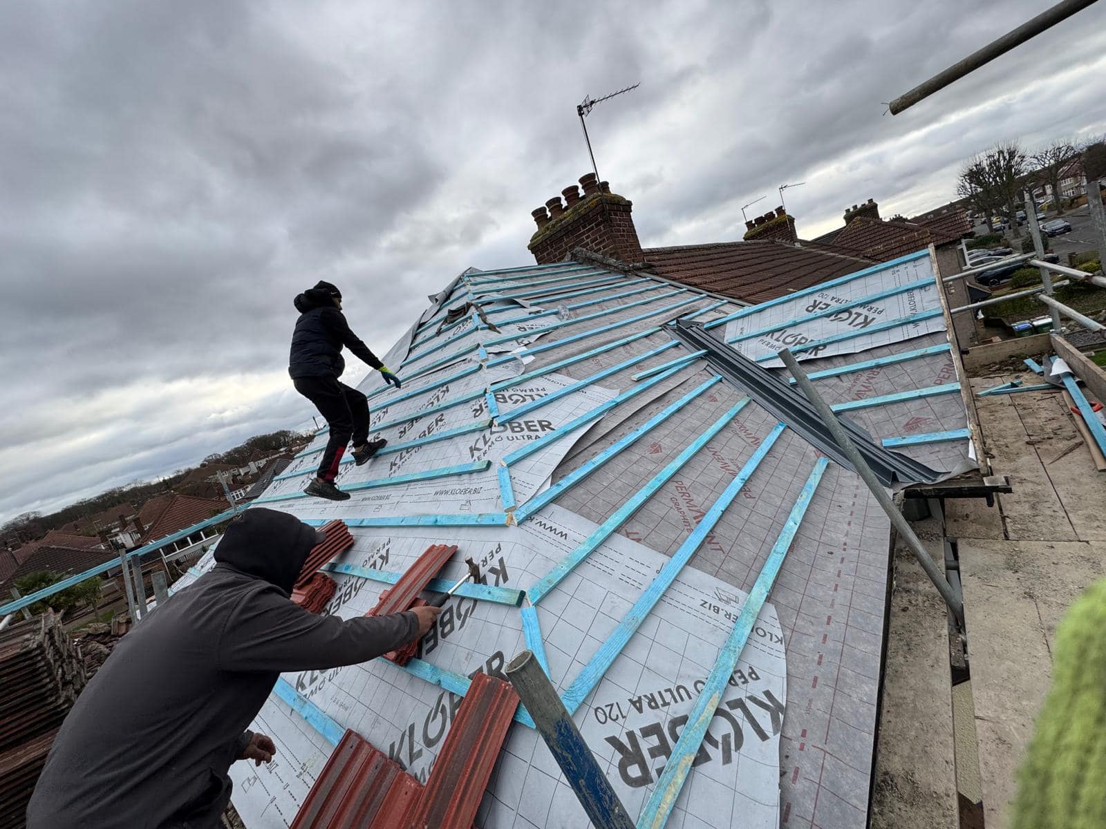 Roofing project - 1411158946803228