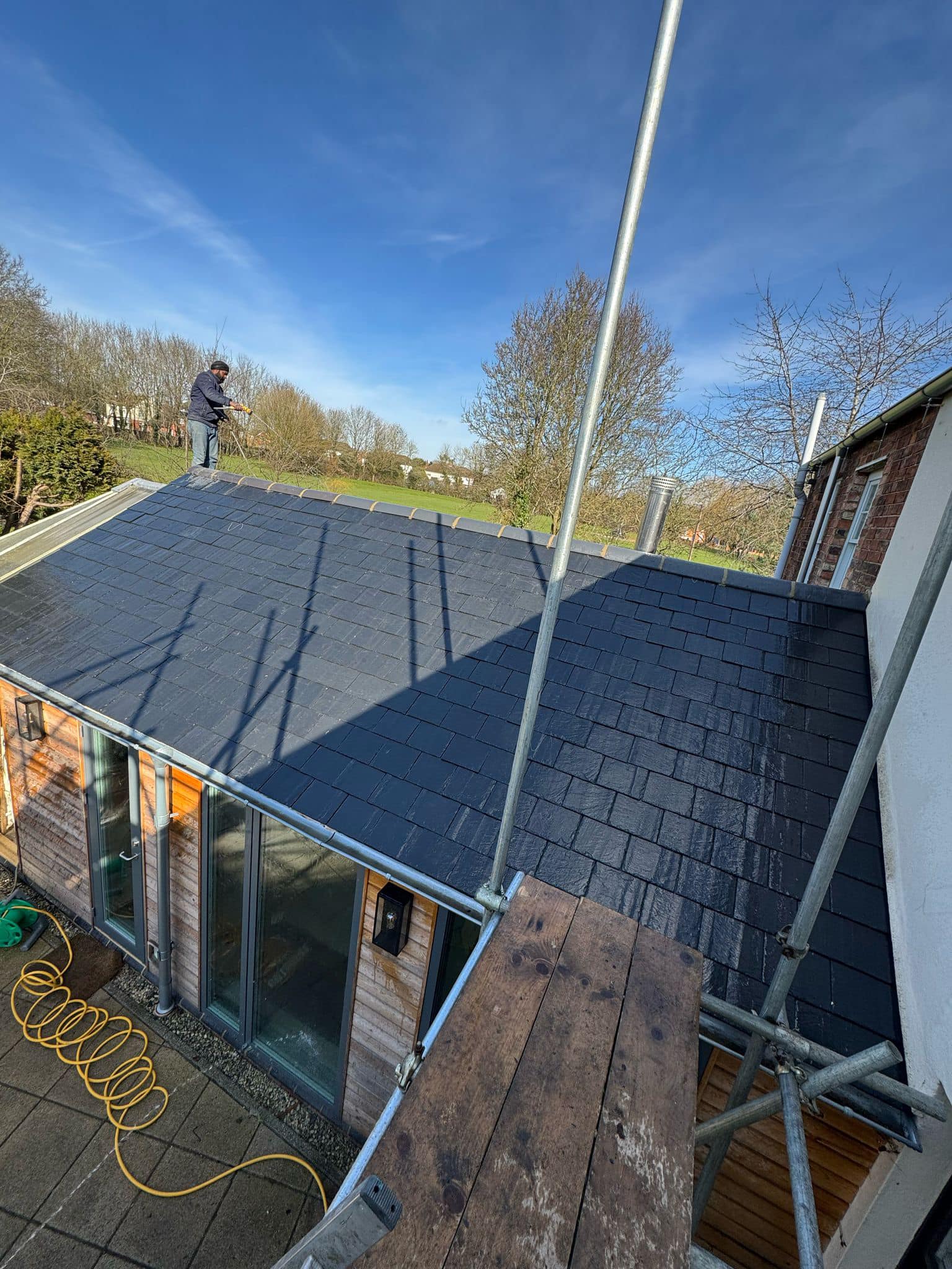 Roofing project - 1433586987893757