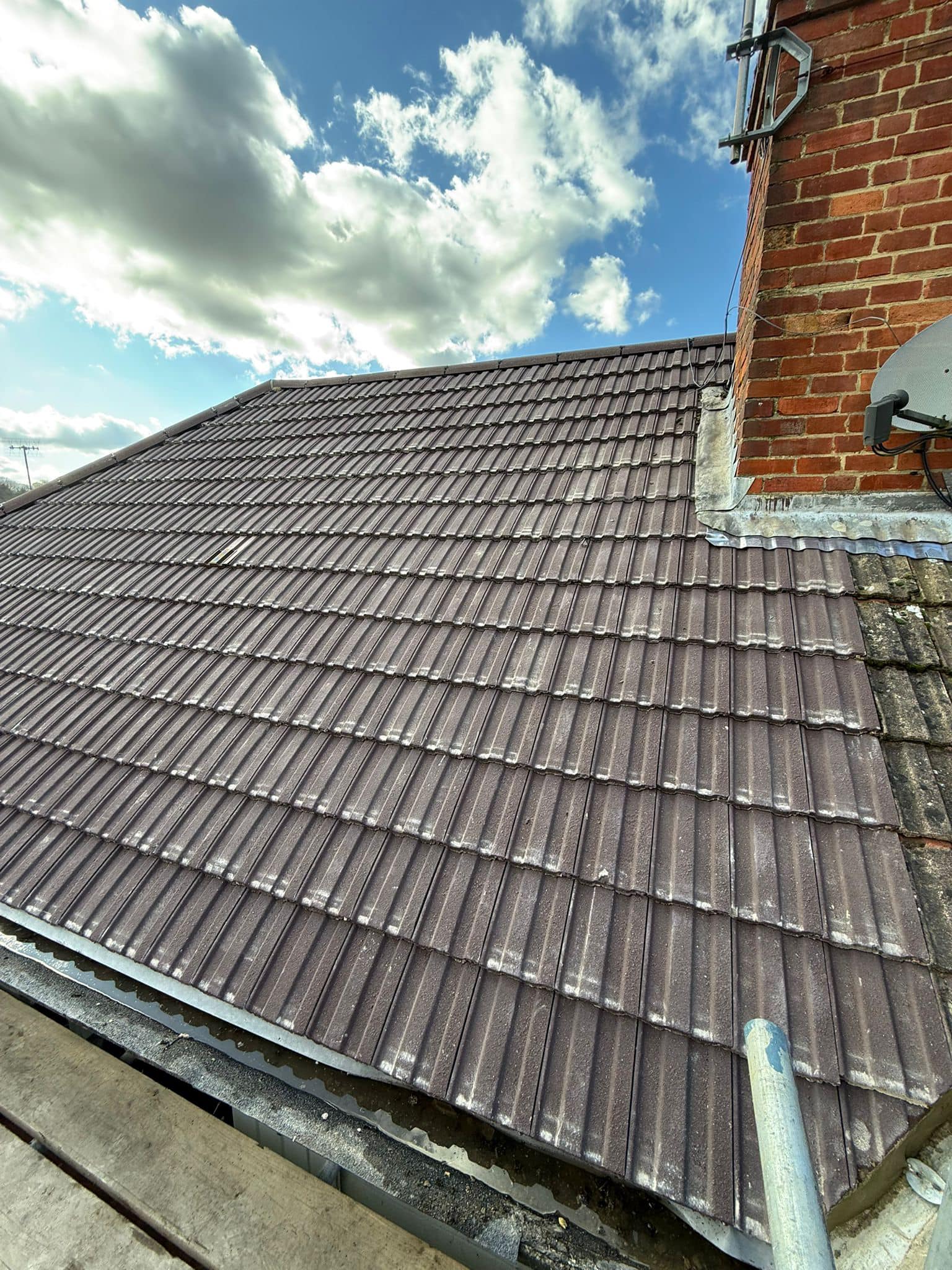 Roofing project - 1433591437893312