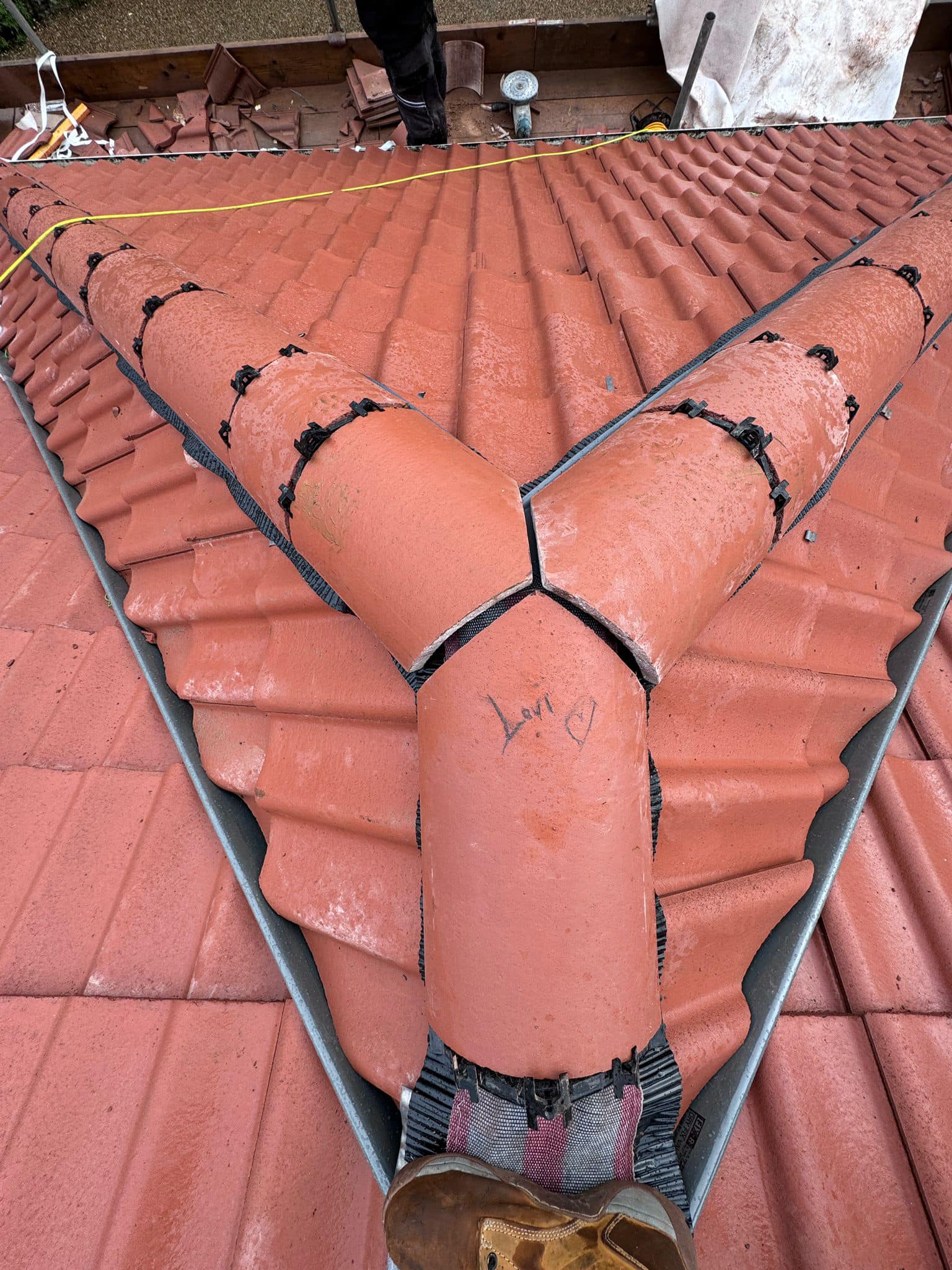 Roofing project - 1433608671224922