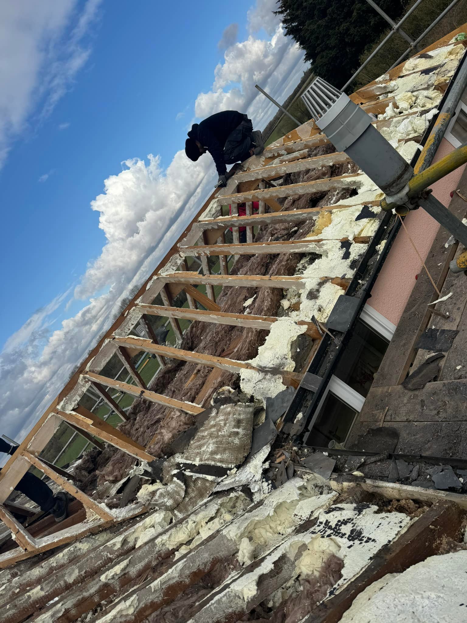 Roofing project - 1437382940847495