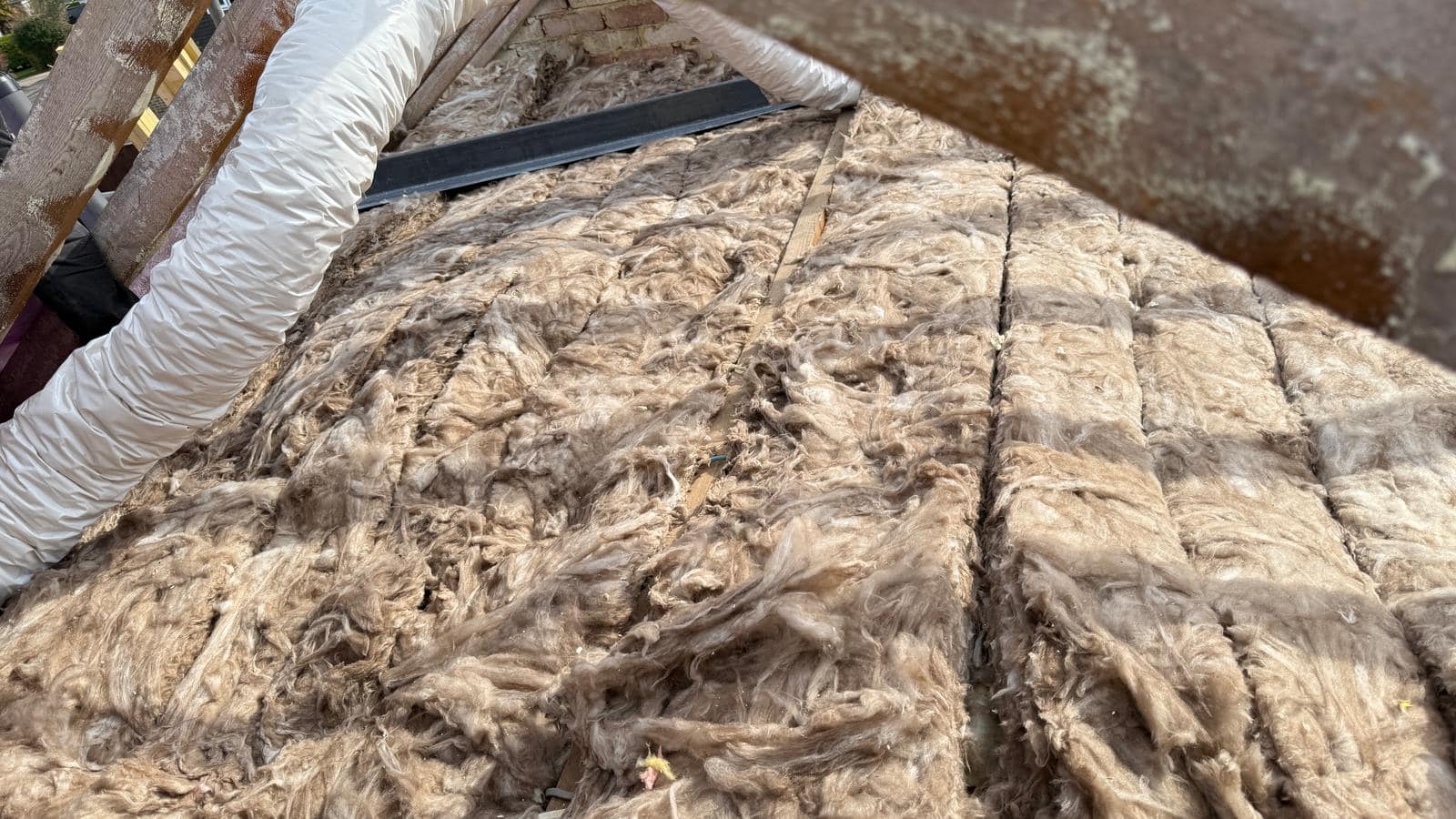 Roofing project - 1437384394180683