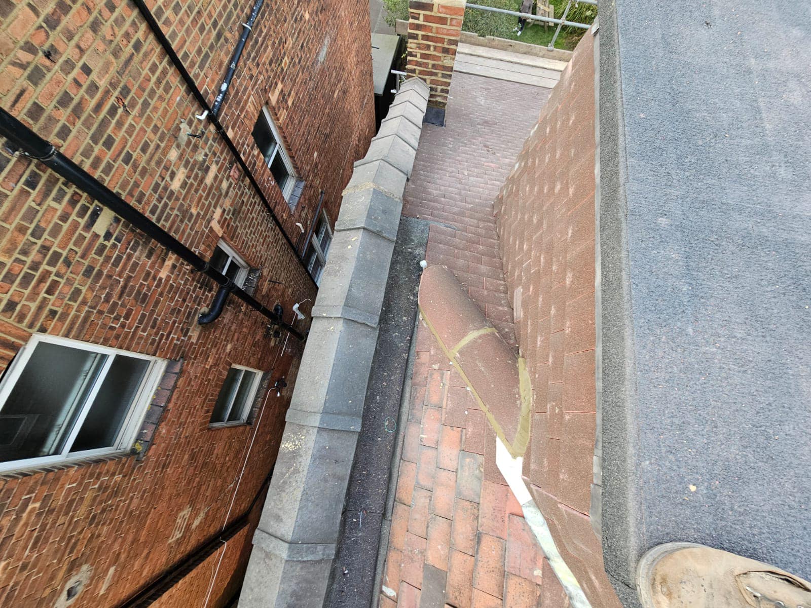 Roofing project - 1437386657513790