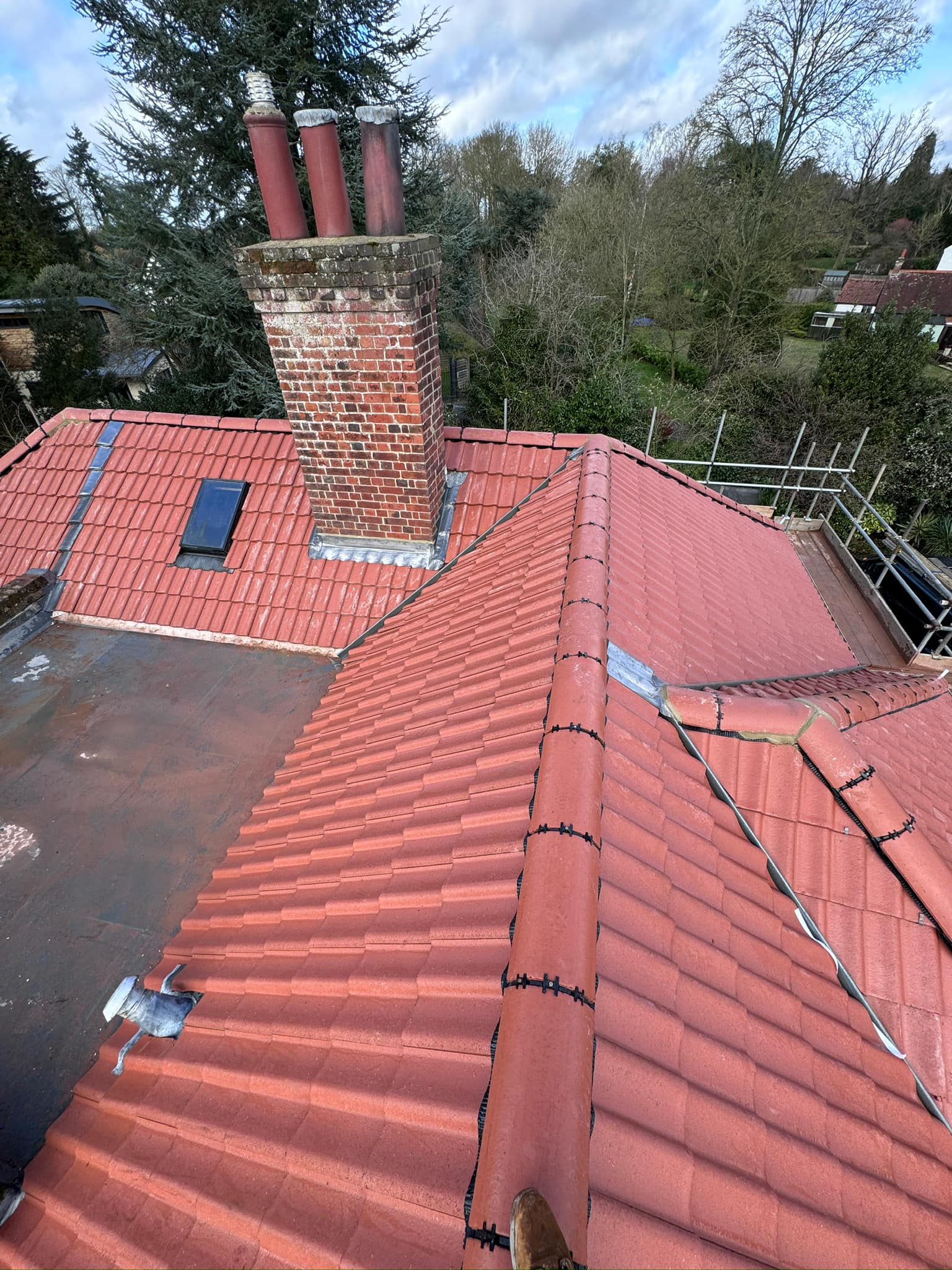 Roofing project - 1437388570846932