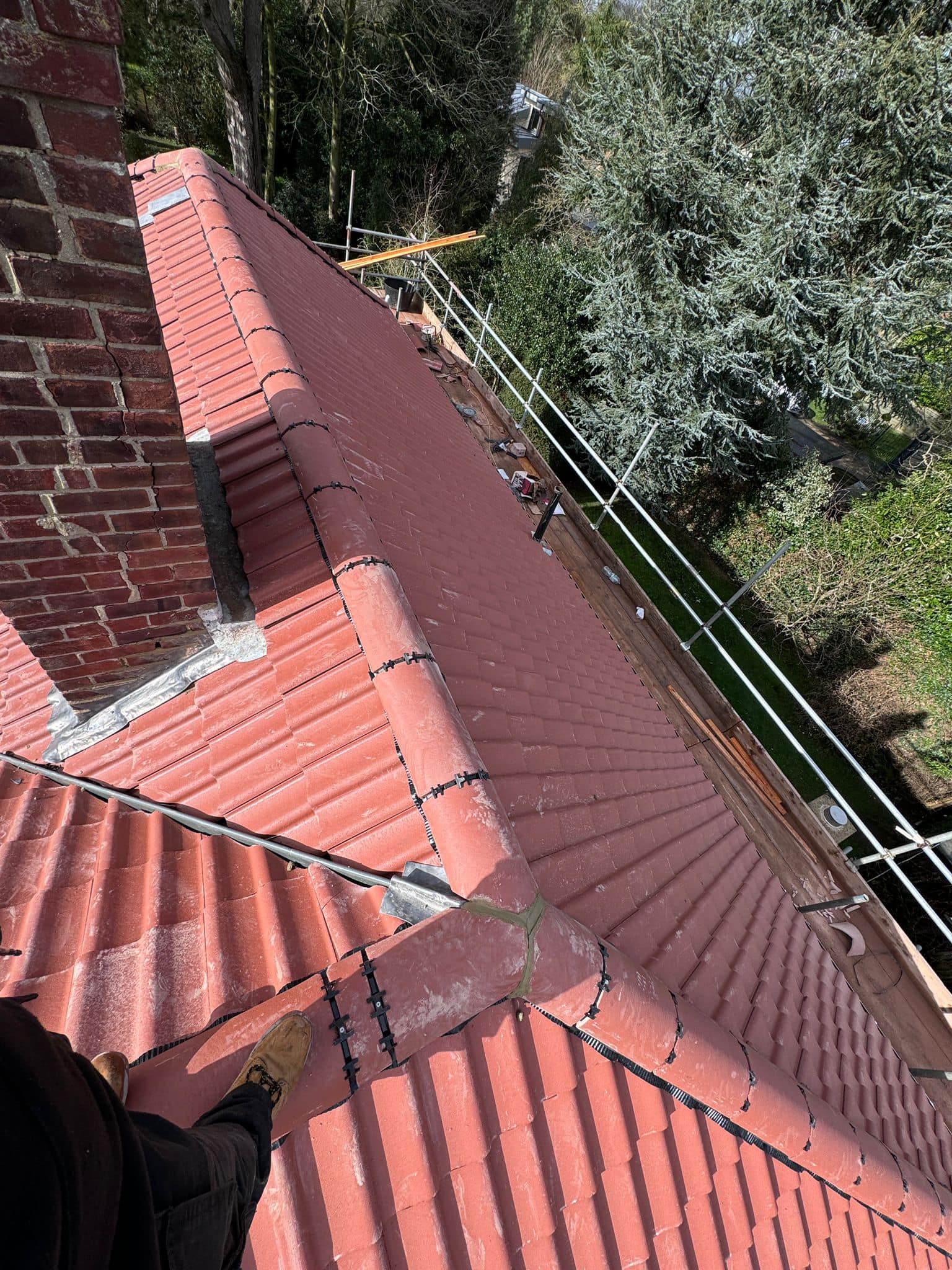 Roofing project - 1437388677513588