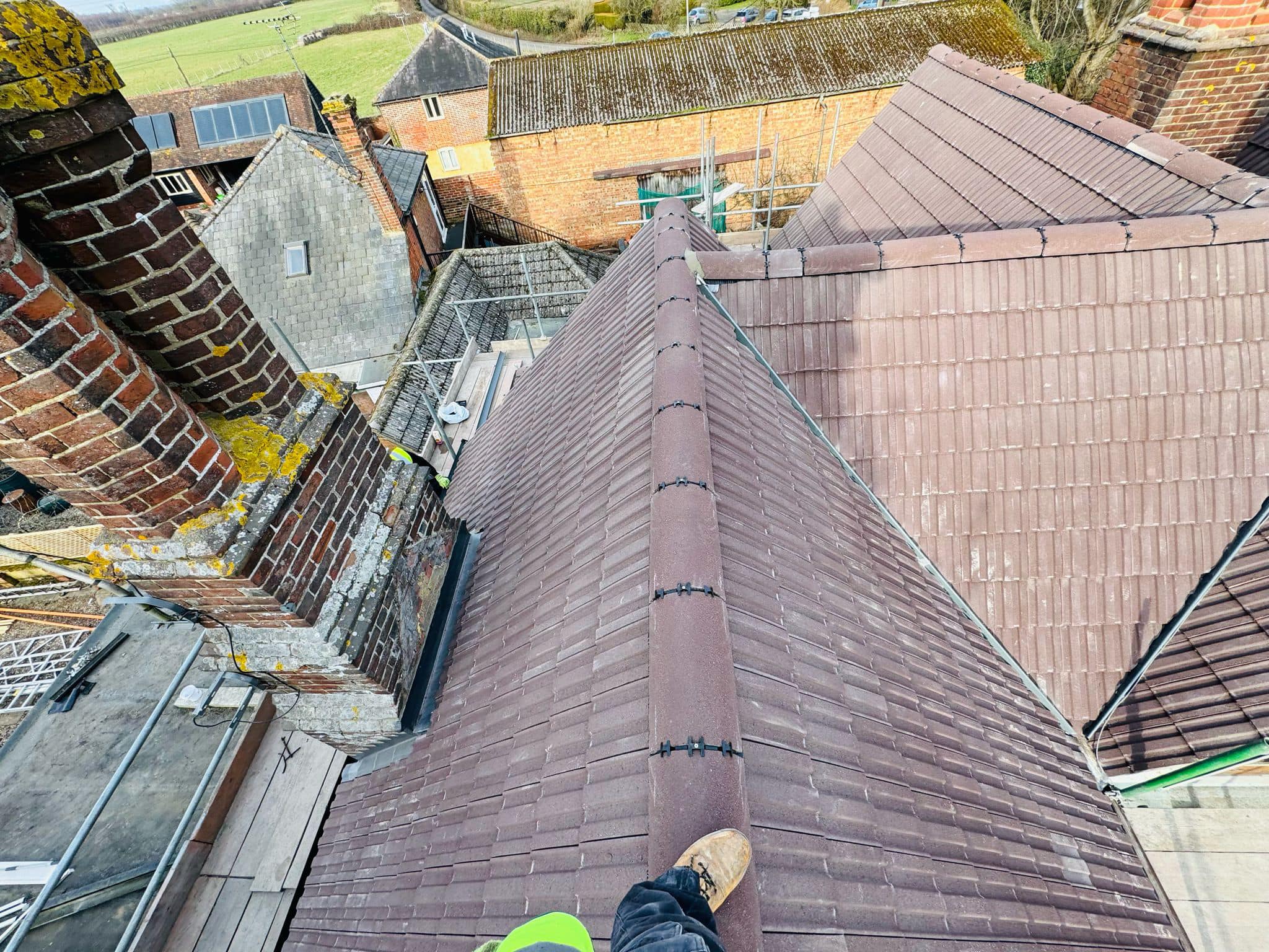 Roofing project - 1437400707512385