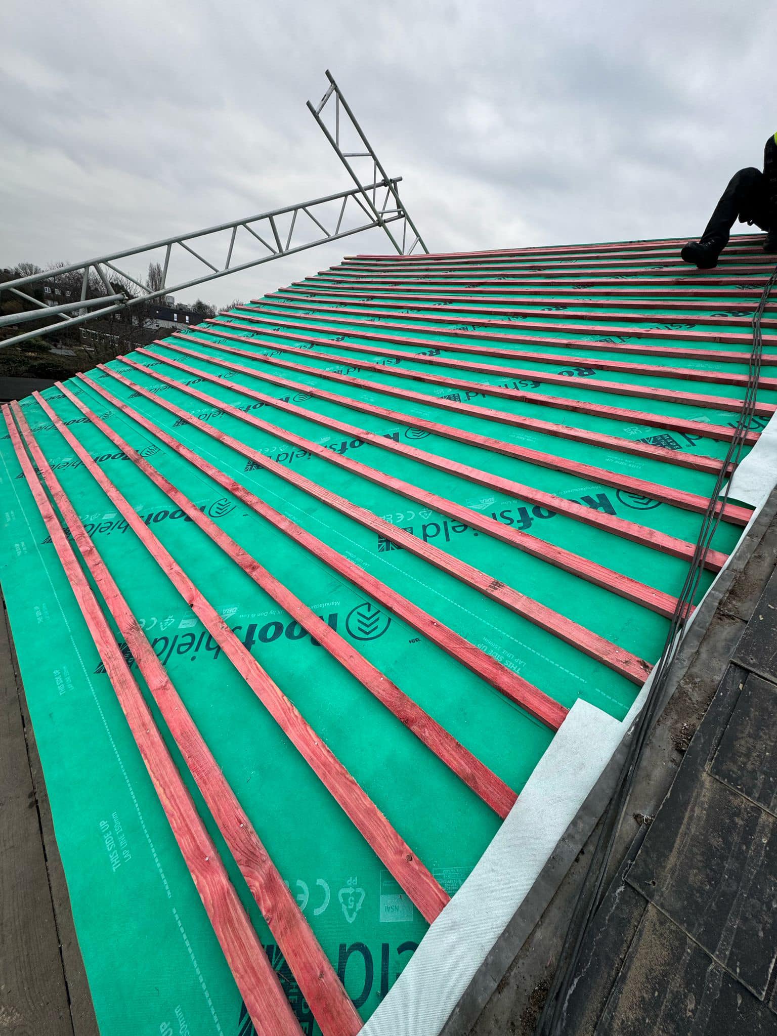 Roofing project - 1437403587512097