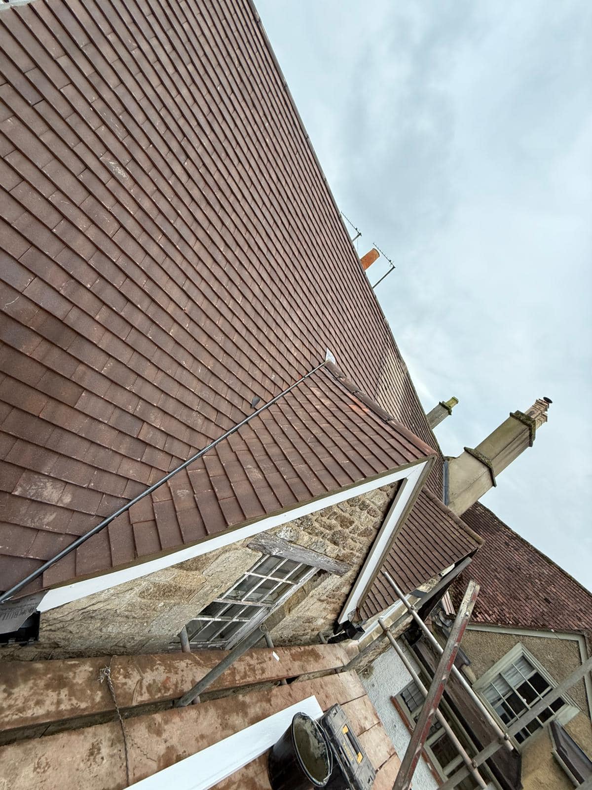 Roofing project - 1437404910845298