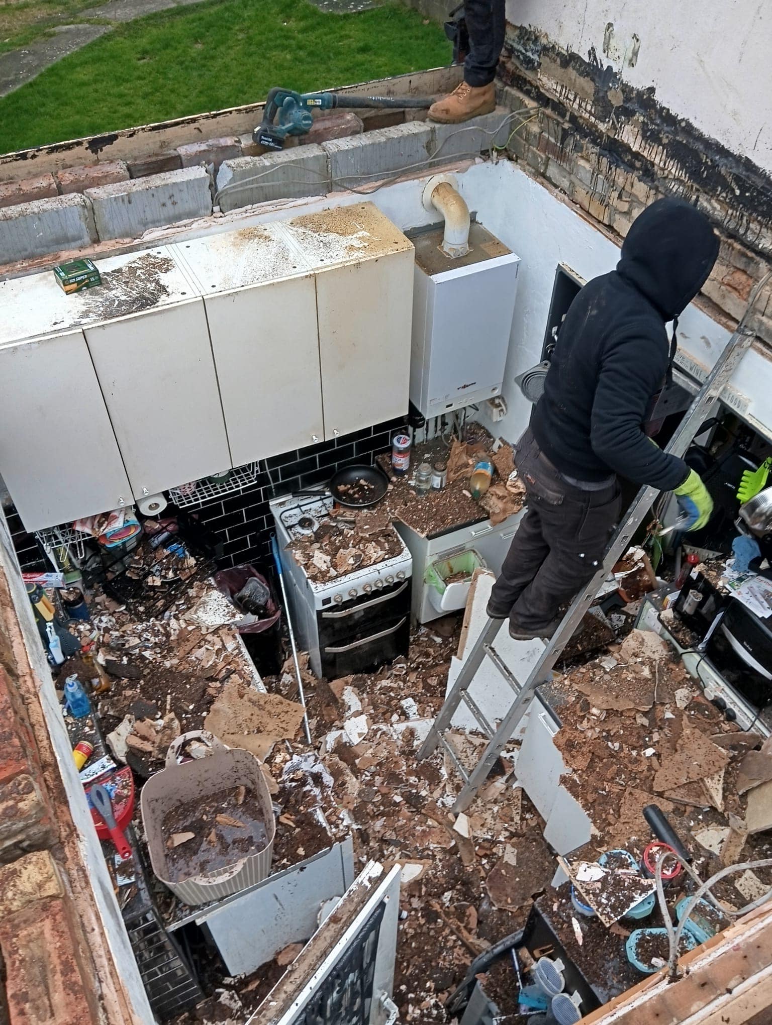 Roofing project - 1437405810845208