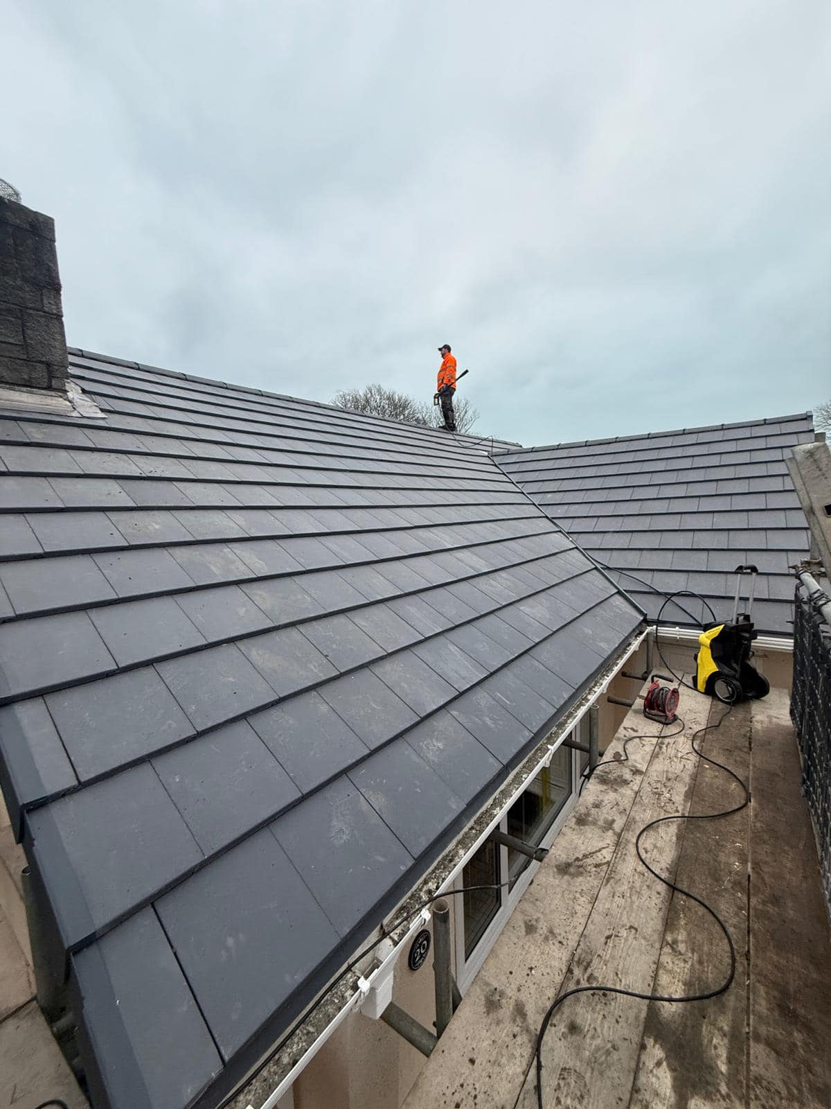 Roofing project - 1437408827511573