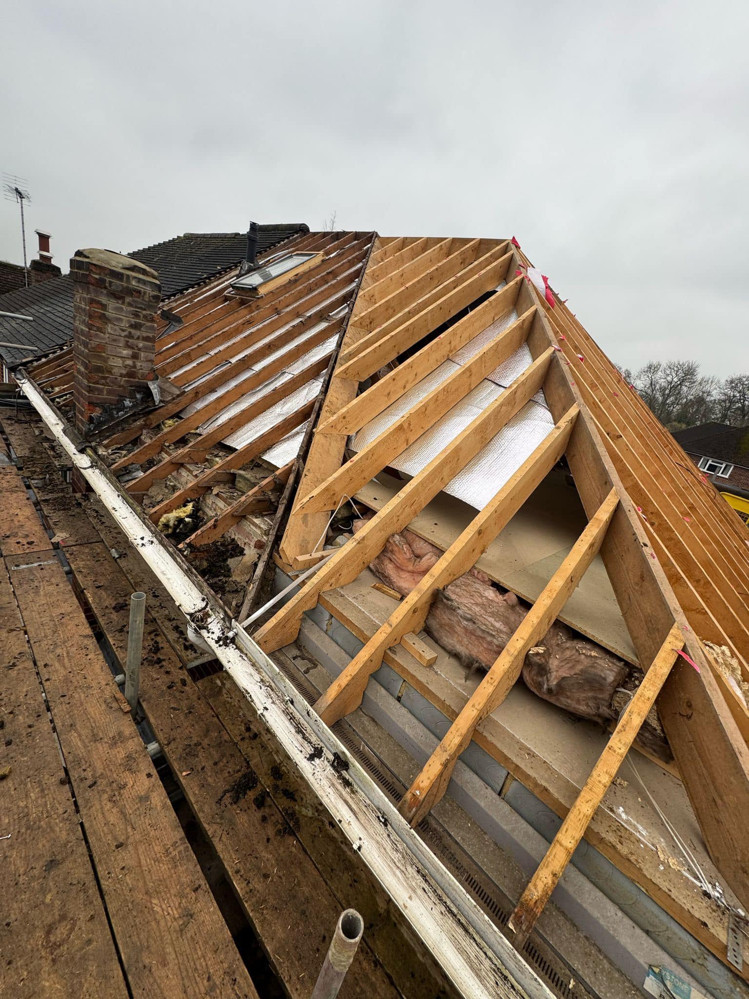 Roofing project - 1437410050844784