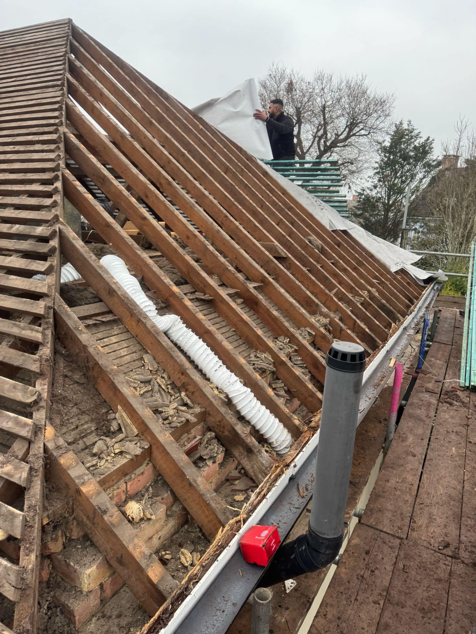 Roofing project - 1437411127511343