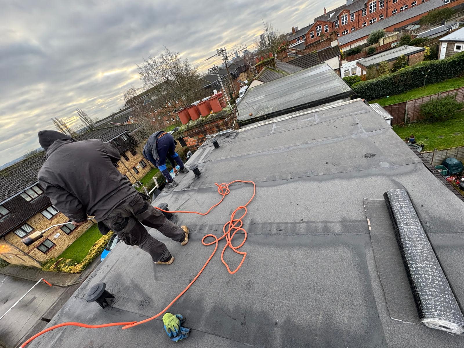 Roofing project - 1437415174177605