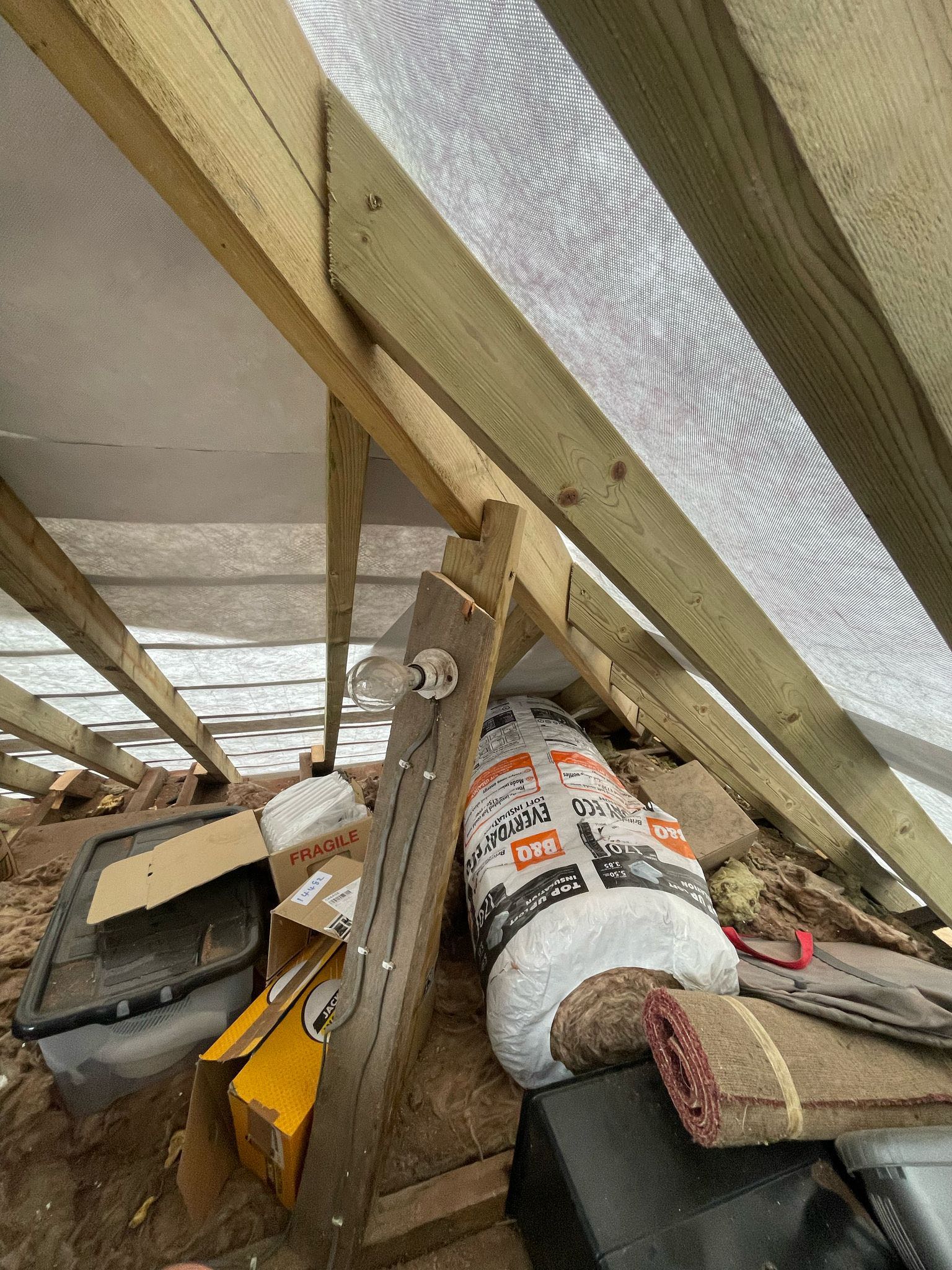 Roofing project - 1450936976158758