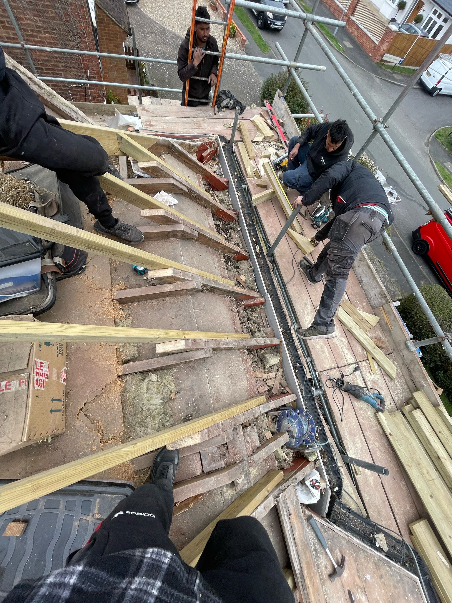 Roofing project - 1450938756158580