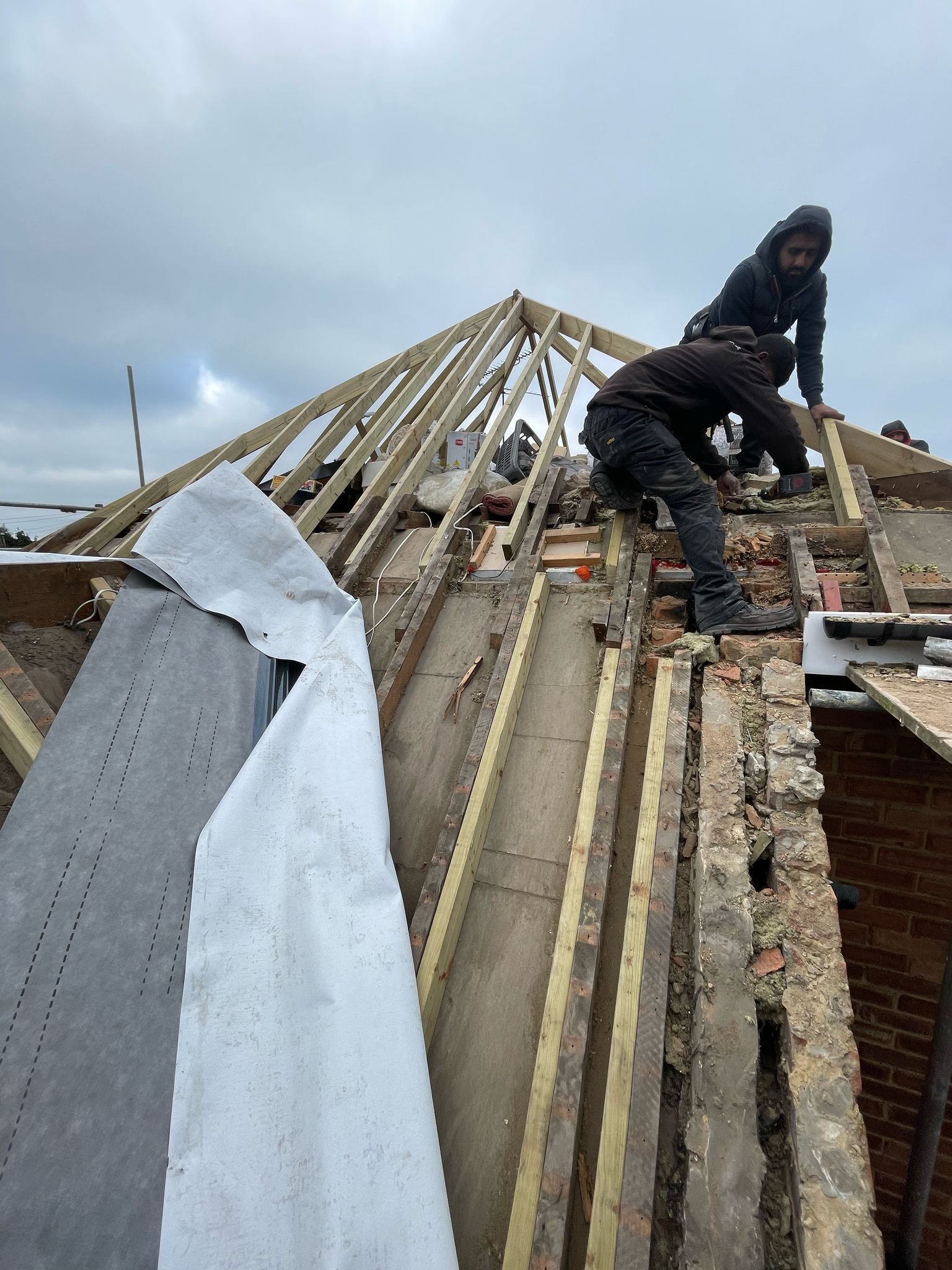 Roofing project - 1450938806158575