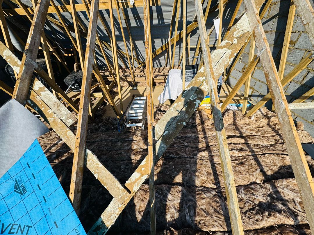 Roofing project - 1450940419491747