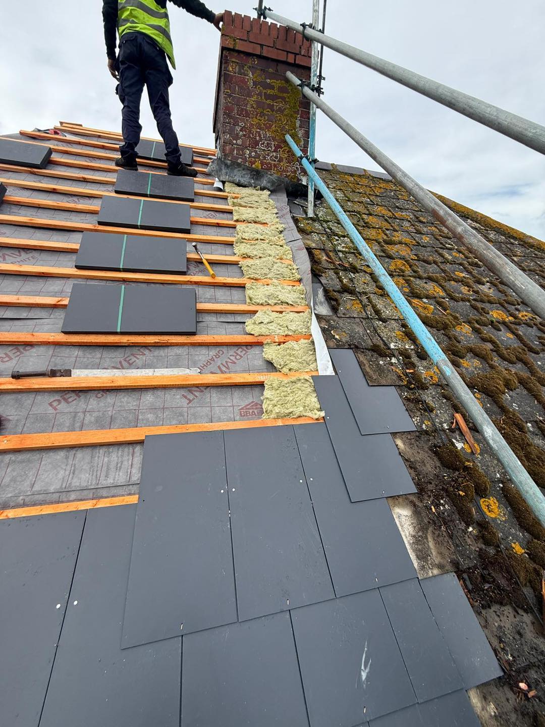 Roofing project - 1581864949732626