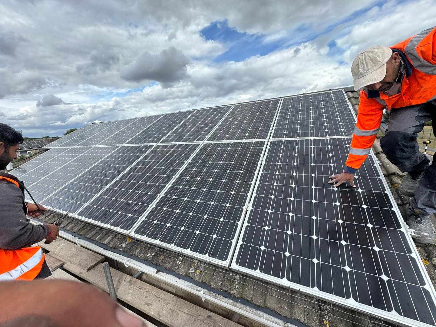 Roofing project - 1582133453039109