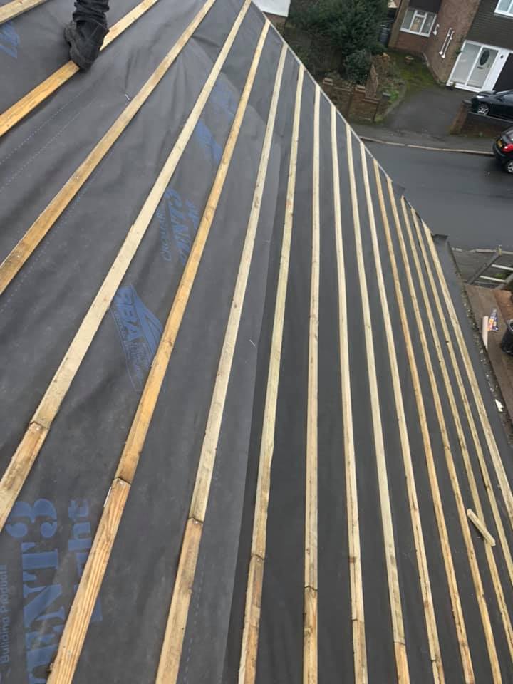 Roofing project - 163091675109800