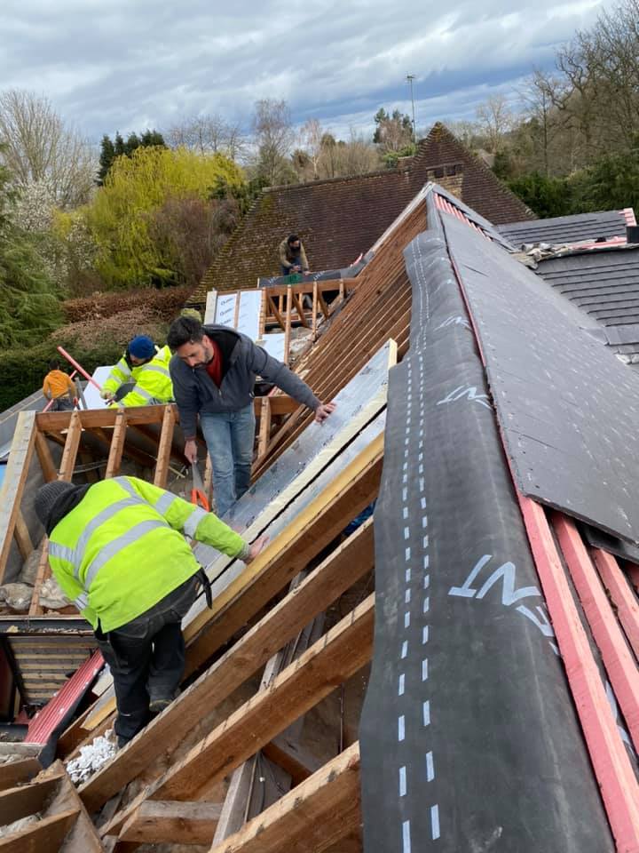 Roofing project - 211008973651403