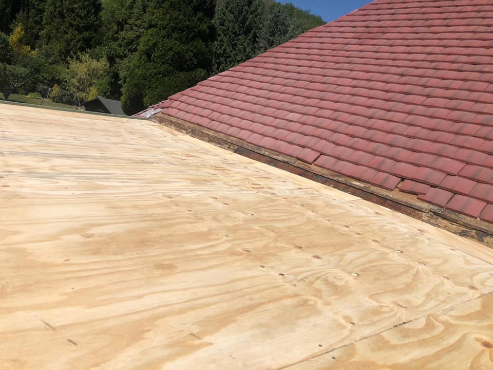 Roofing project - 254130589339241