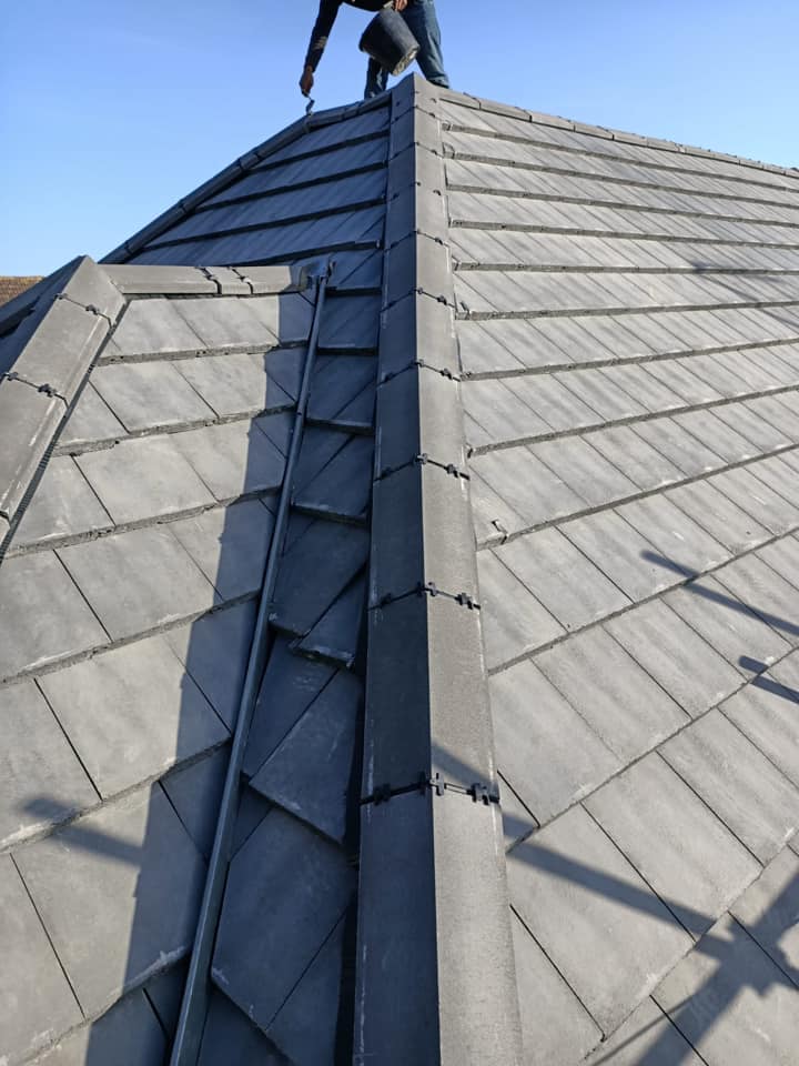 Roofing project - 290087839076849