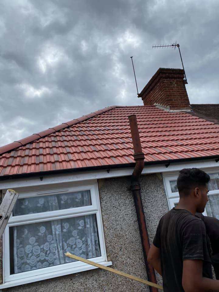 Roofing project - 298449081574058