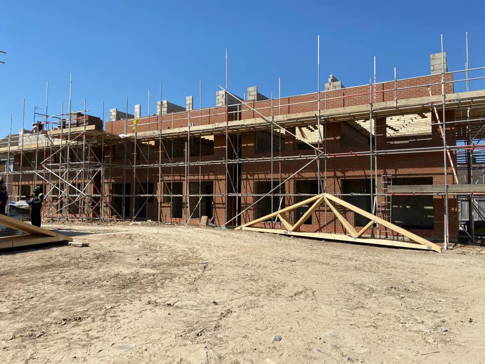 Roofing project - 299872078098425