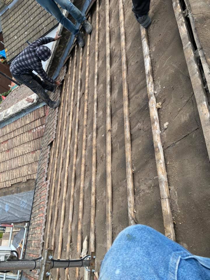 Roofing project - 324404058978560