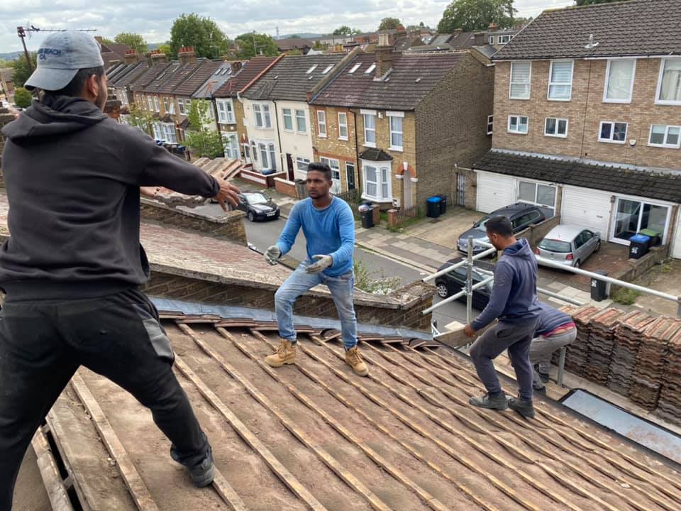 Roofing project - 324404208978545