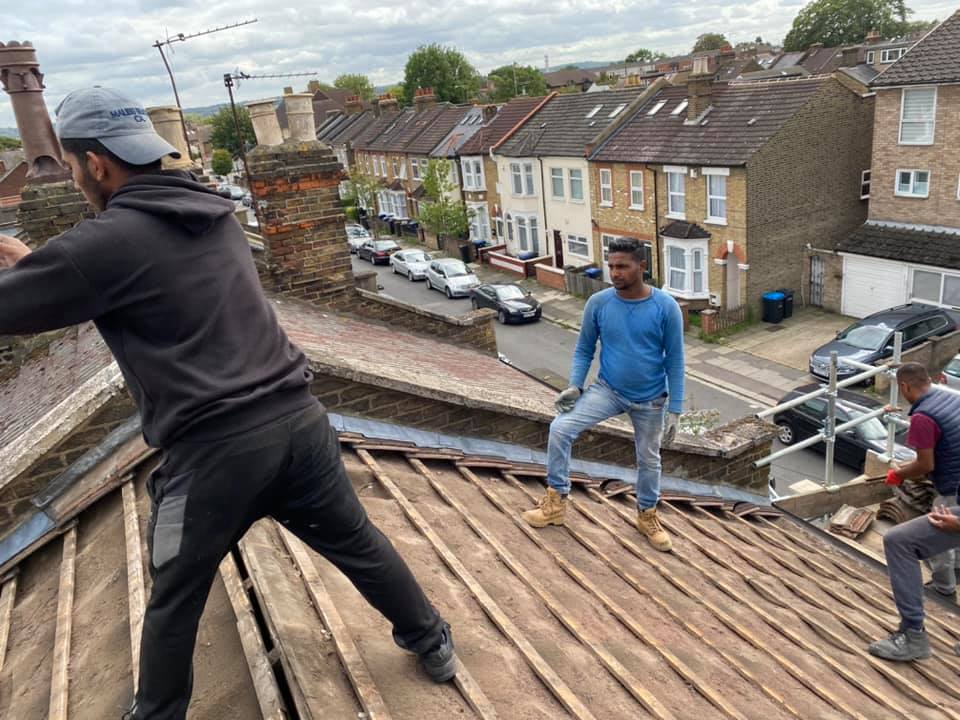 Roofing project - 324404475645185