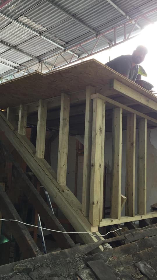 Roofing project - 350211429731156