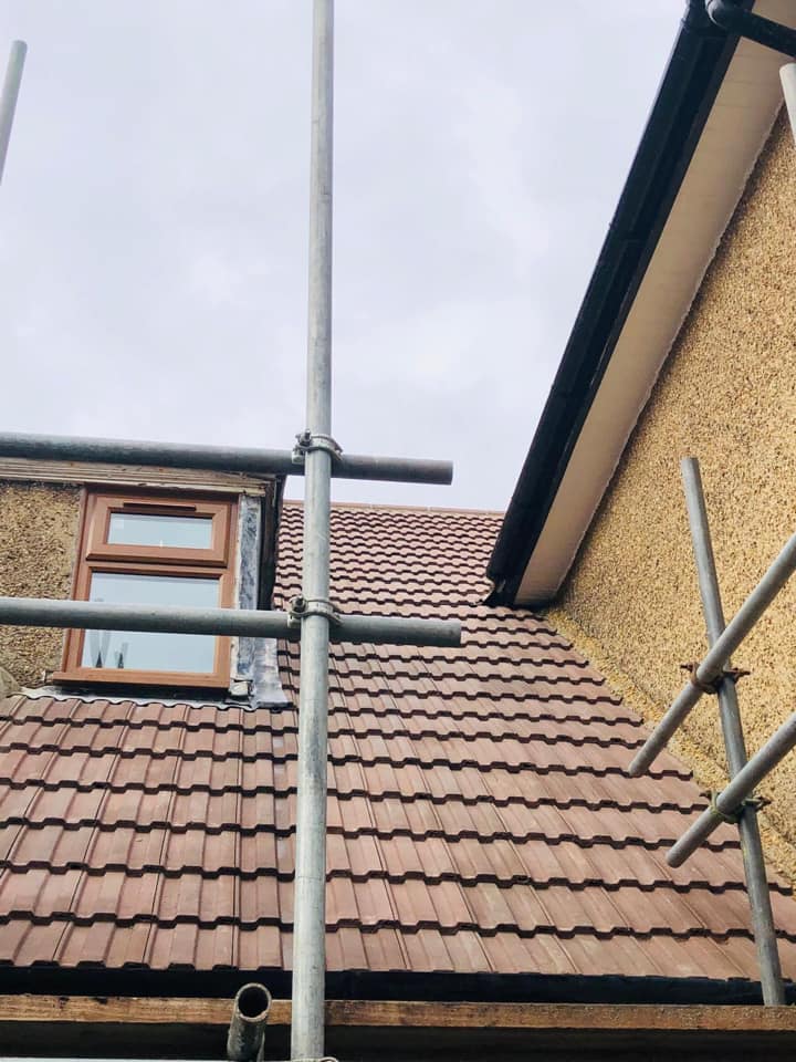 Roofing project - 353721156046850