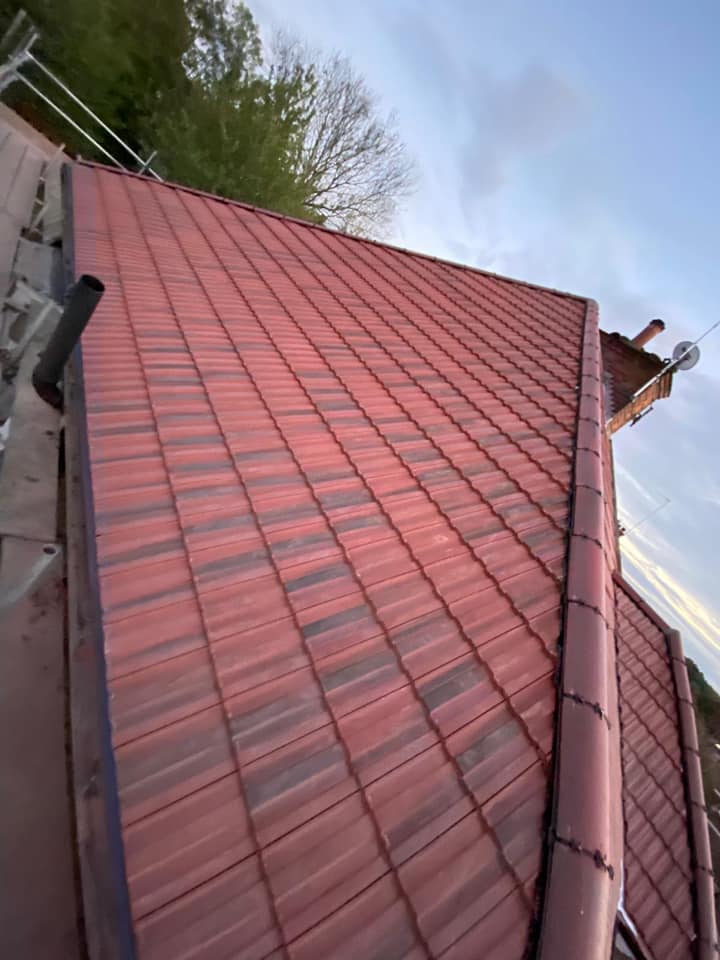 Roofing project - 353721329380166