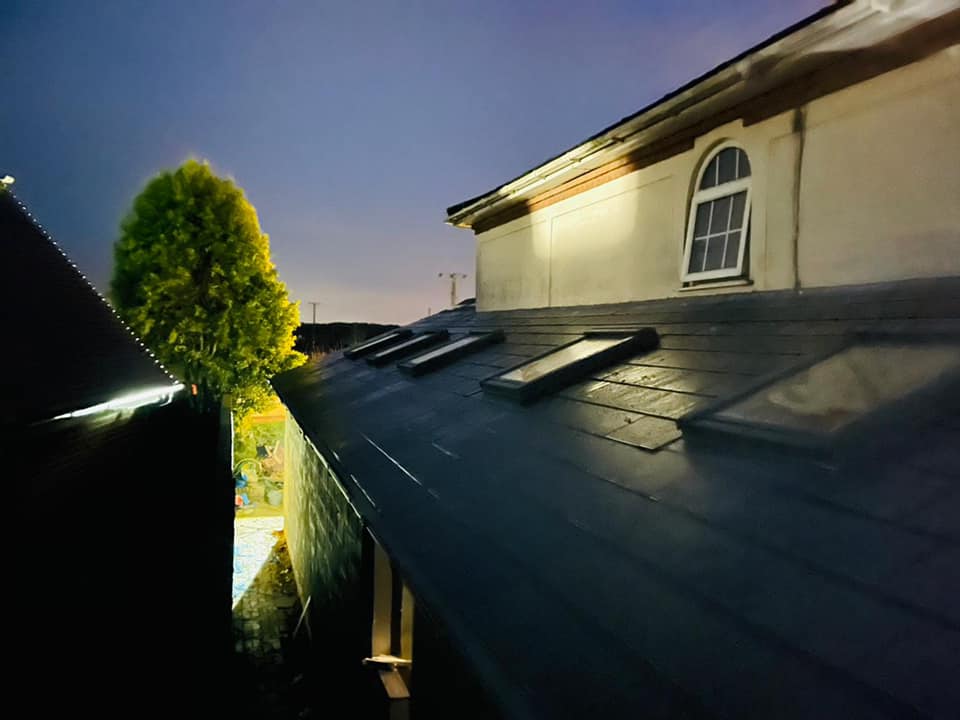 Roofing project - 404596090959356