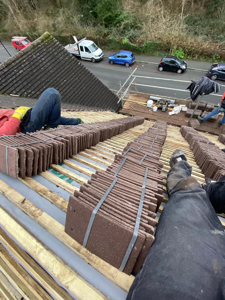 Roofing project - 405614564190842