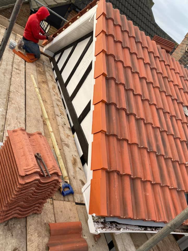 Roofing project - 405614670857498