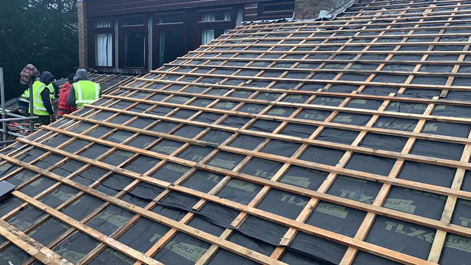 Roofing project - 421938312558467