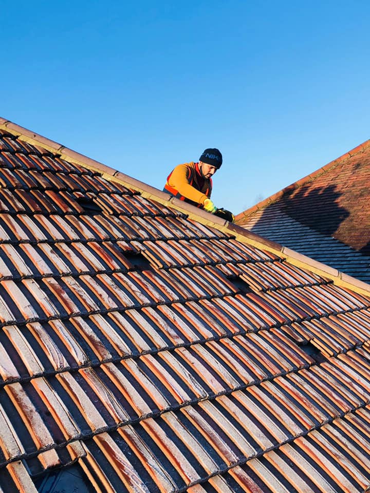 Roofing project - 429805998438365