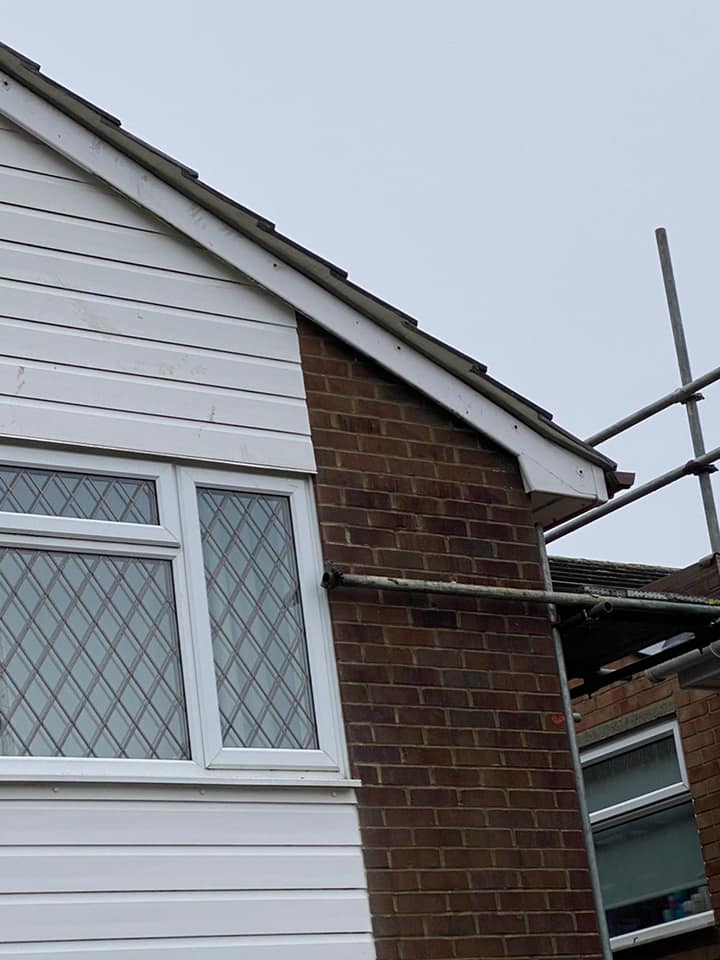 Roofing project - 431498274935804