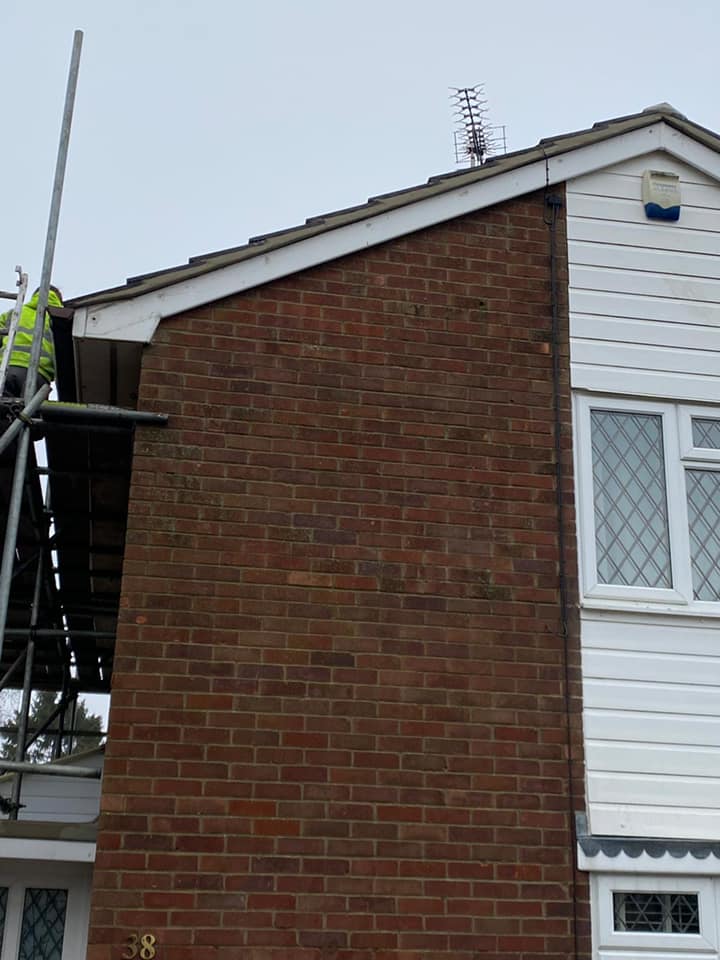 Roofing project - 431498551602443