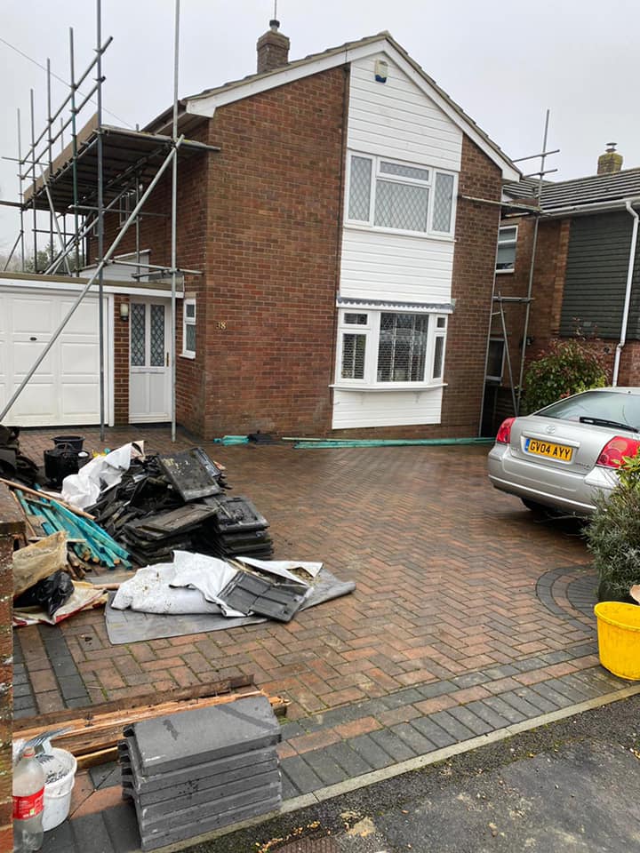 Roofing project - 431498871602411