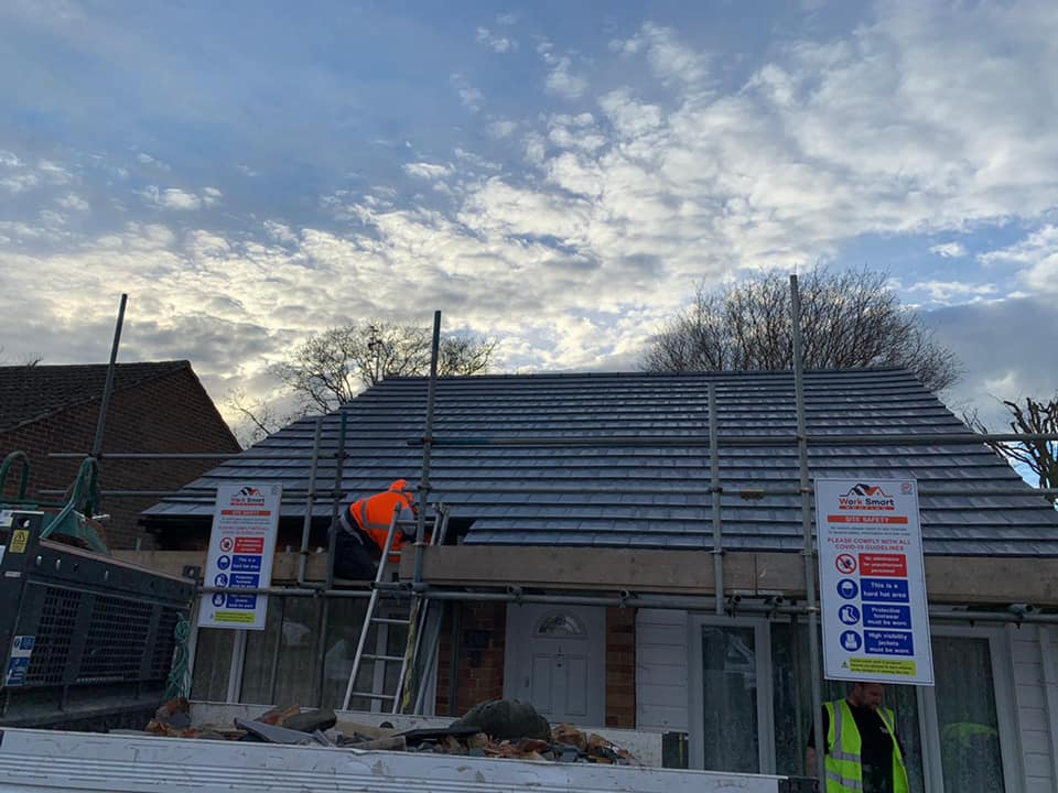 Roofing project - 447295926689372