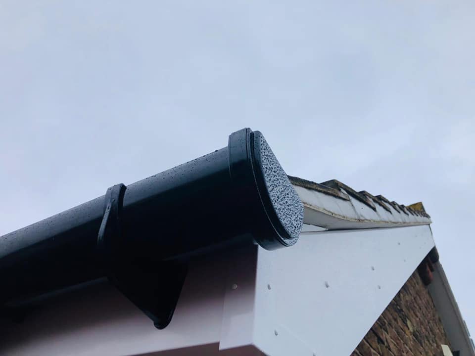 Roofing project - 465538638198434