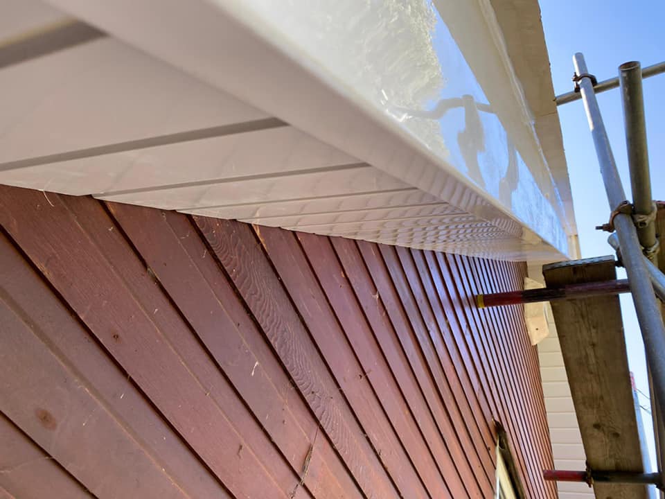 Roofing project - 470360214382943