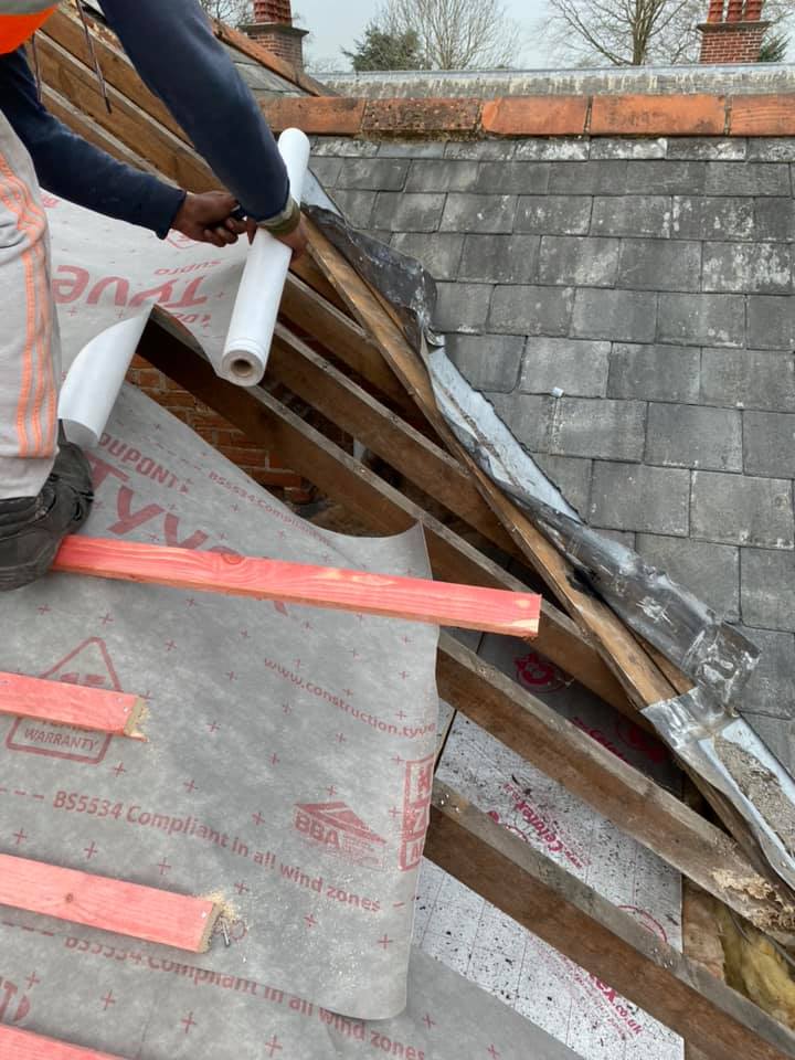 Roofing project - 470360344382930