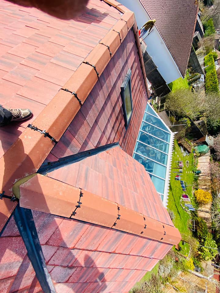 Roofing project - 470360351049596