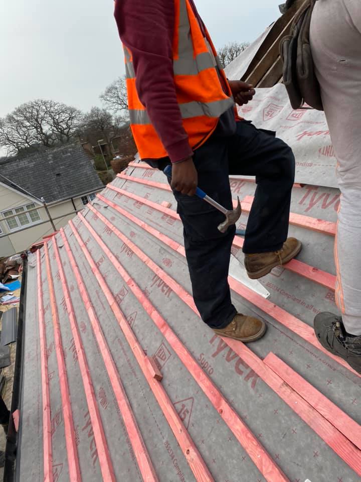 Roofing project - 470360544382910